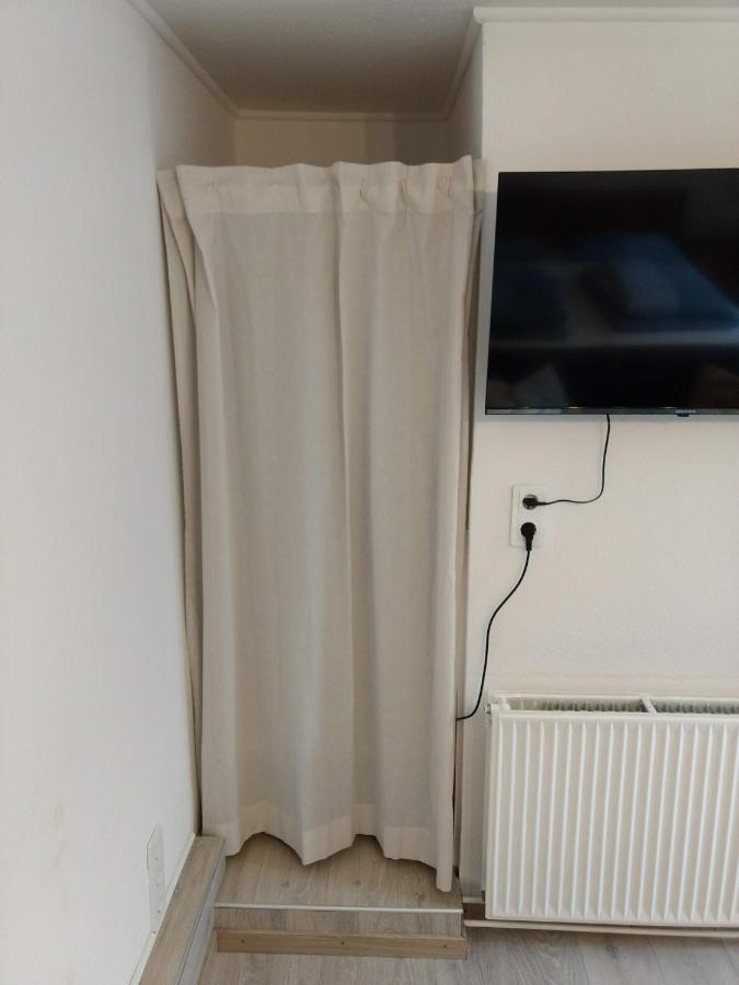Ruhige, gemütliche 1-Zimmer Gartenwohnung für 2 Erwachsene und 2 Kinder Lubeca Exterior foto